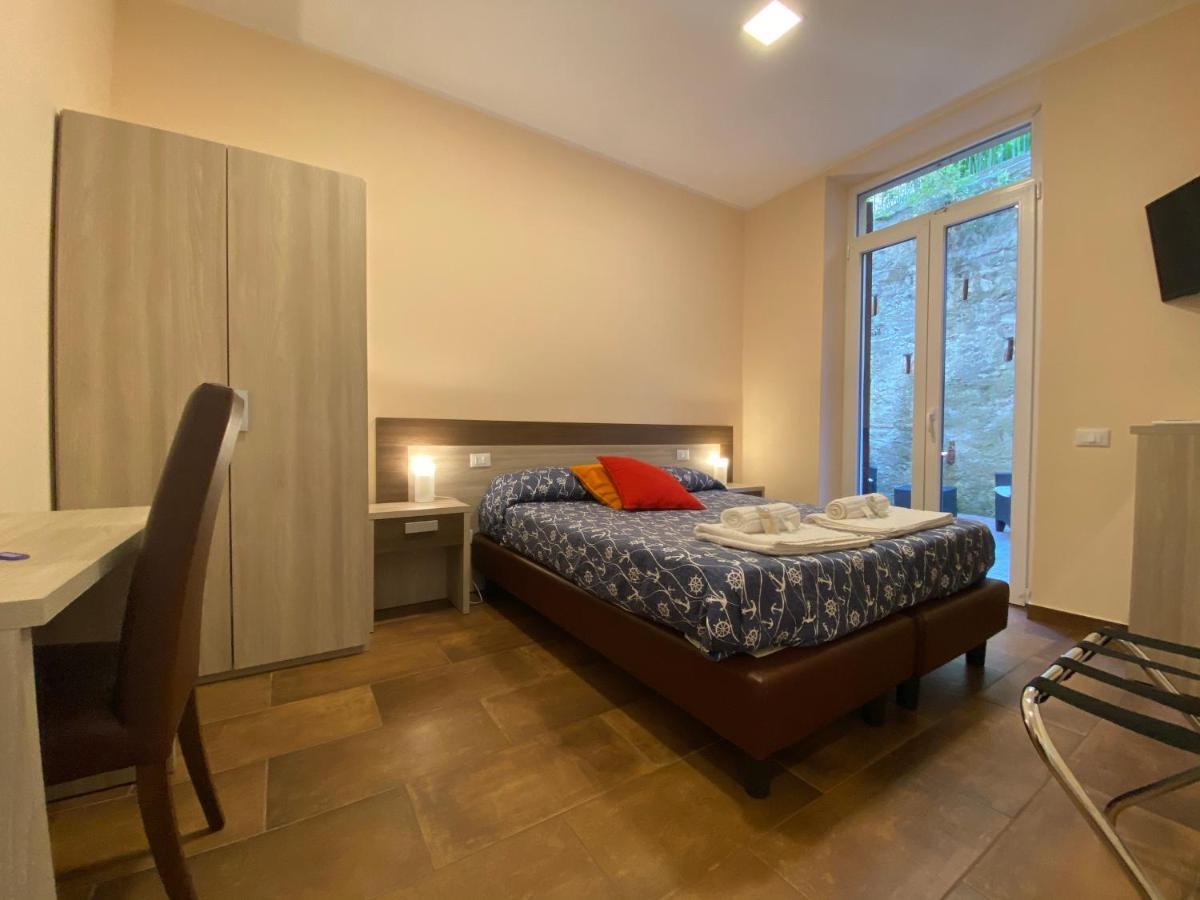 Hotel Good Night Moon La Spezia Exterior foto